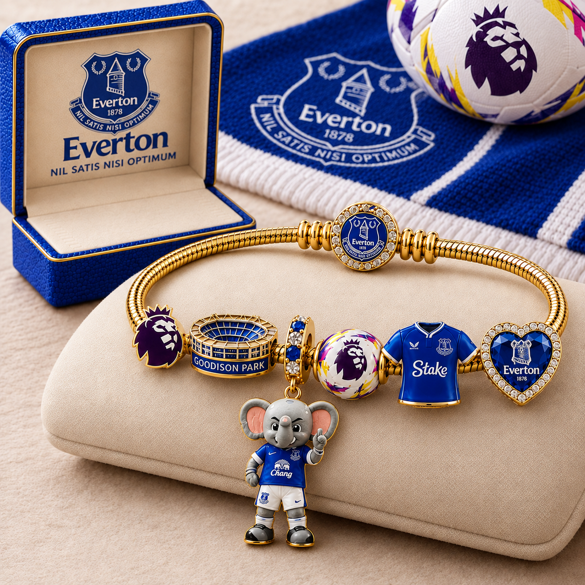 Premium EPL EVE Gold Charm Bracelet Set